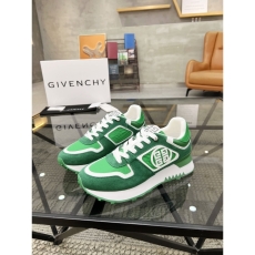 Givenchy Sneakers